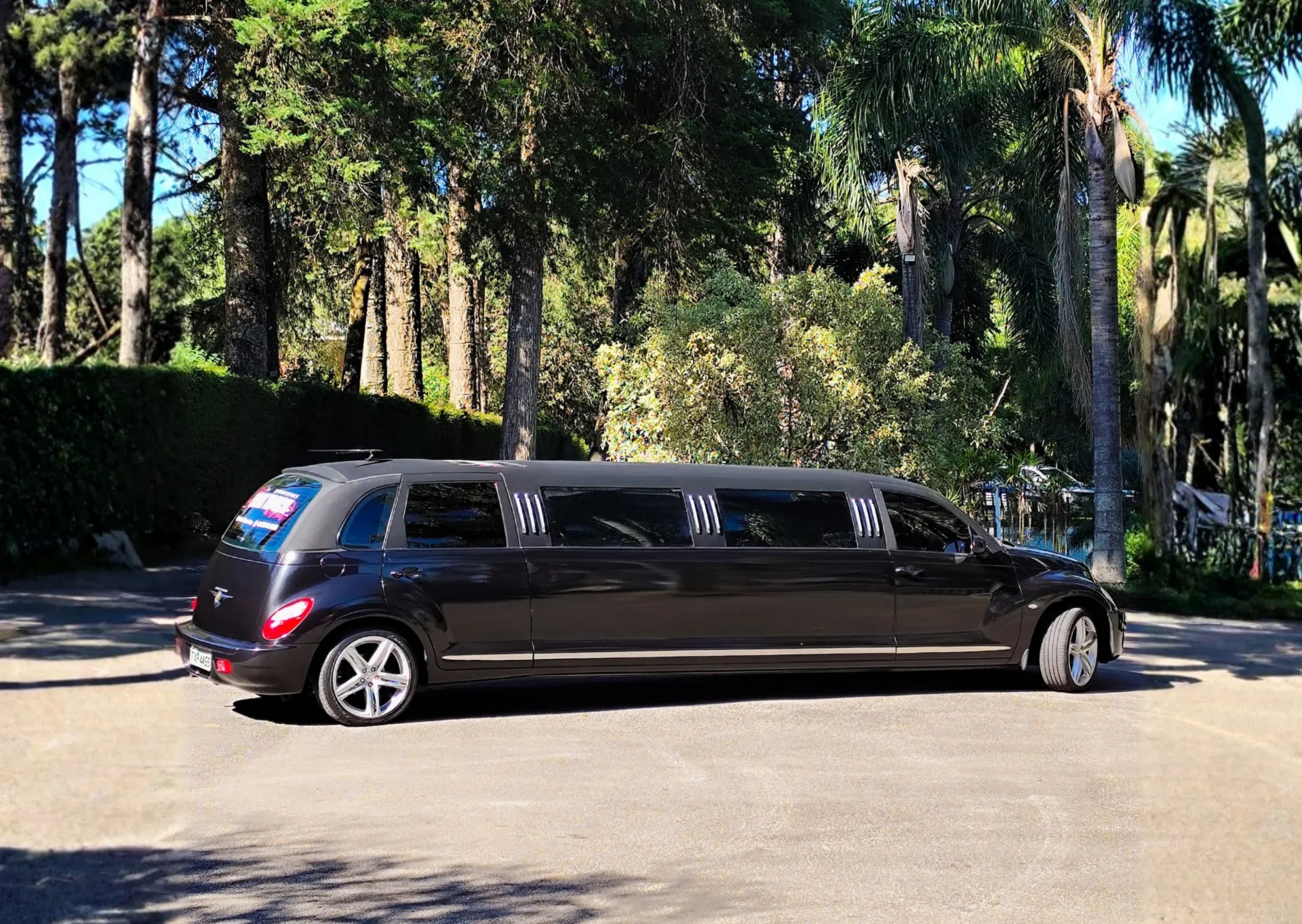 Transfer Limousine